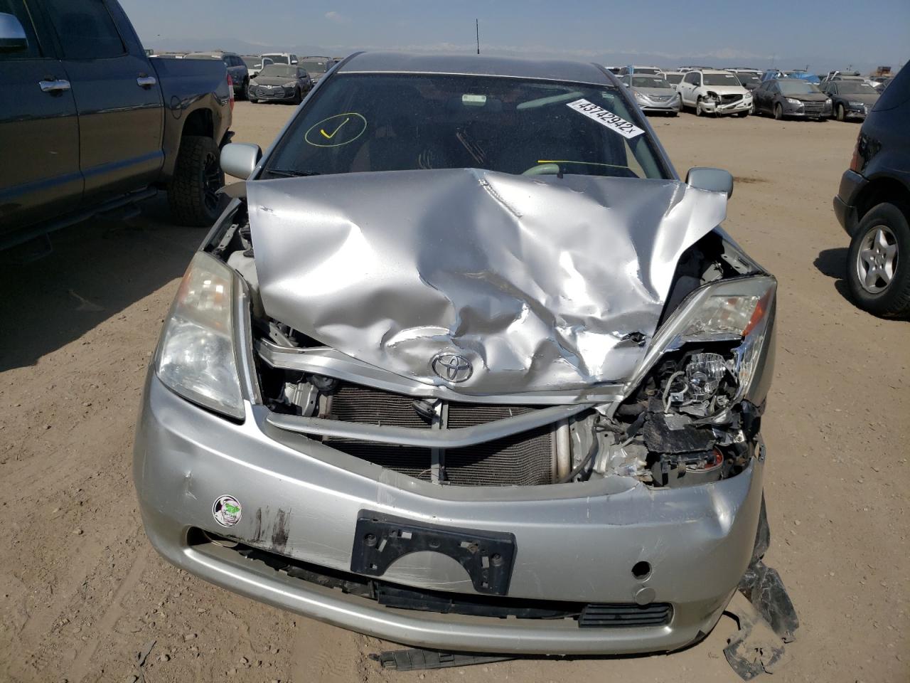Photo 9 from auction – 2005 TOYOTA PRIUS with VIN JTDKB20U453057003