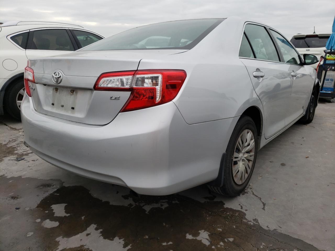 Photo 4 from auction – 2014 TOYOTA CAMRY L with VIN 4T1BF1FKXEU378151