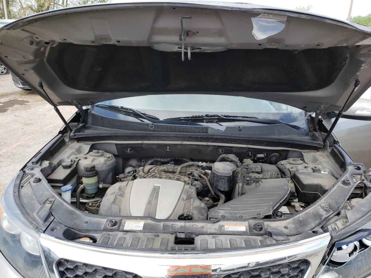 Photo 7 from auction – 2013 KIA SORENTO LX with VIN 5XYKT4A28DG338320