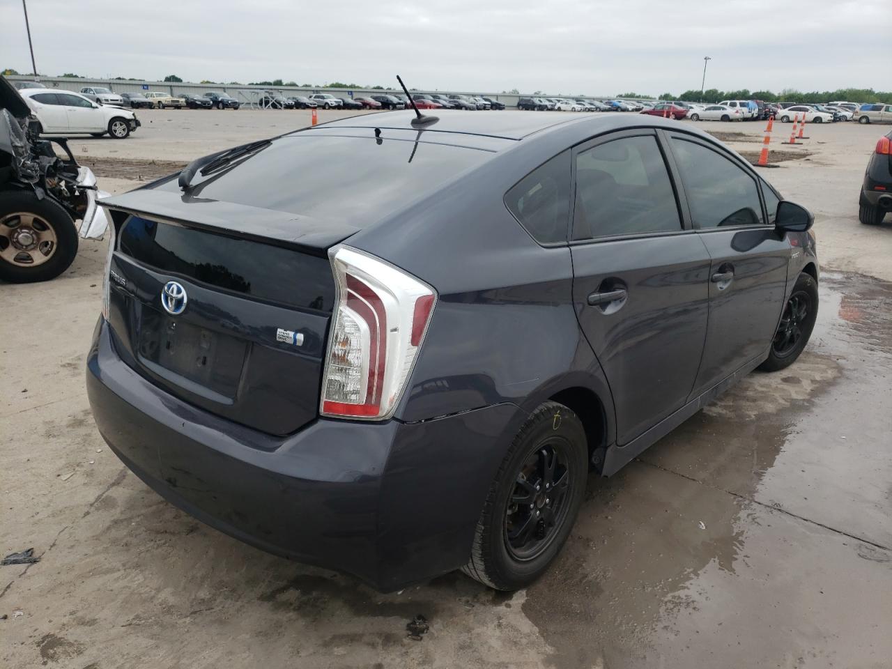 Photo 14 from auction – 2015 TOYOTA PRIUS with VIN JTDKN3DU7F1949539