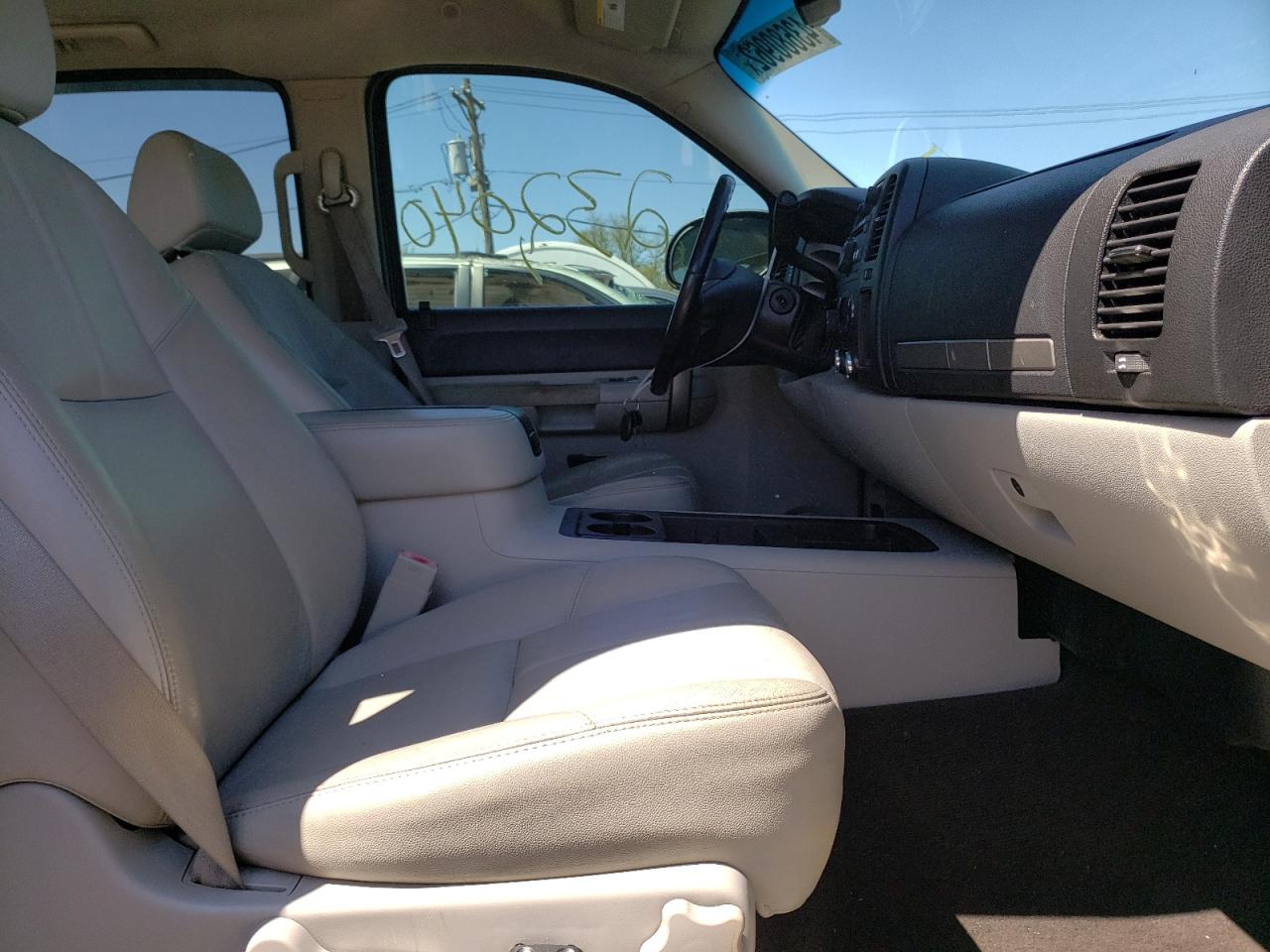 Photo 5 from auction – 2009 CHEVROLET SILVERADO with VIN 3GCEK23389G203518