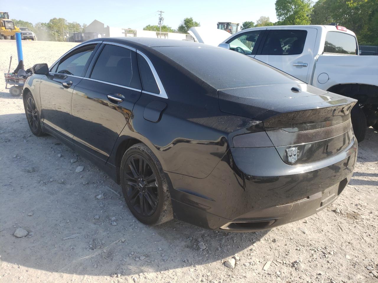 Photo 3 from auction – 2016 LINCOLN MKZ with VIN 3LN6L2G93GR613530