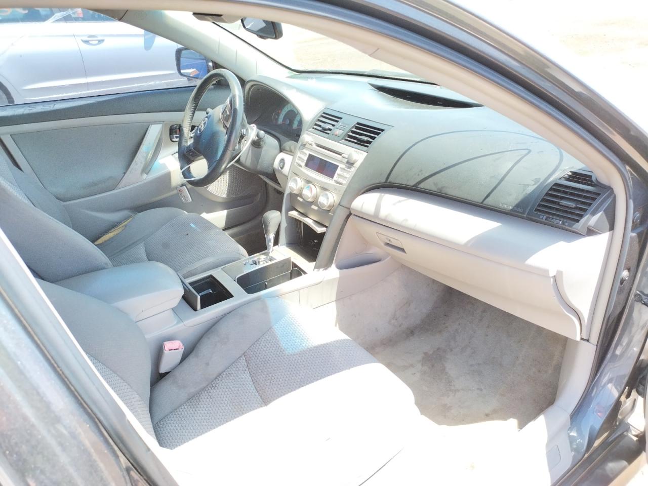 Photo 5 from auction – 2010 TOYOTA CAMRY BASE with VIN 4T1BF3EK9AU088023