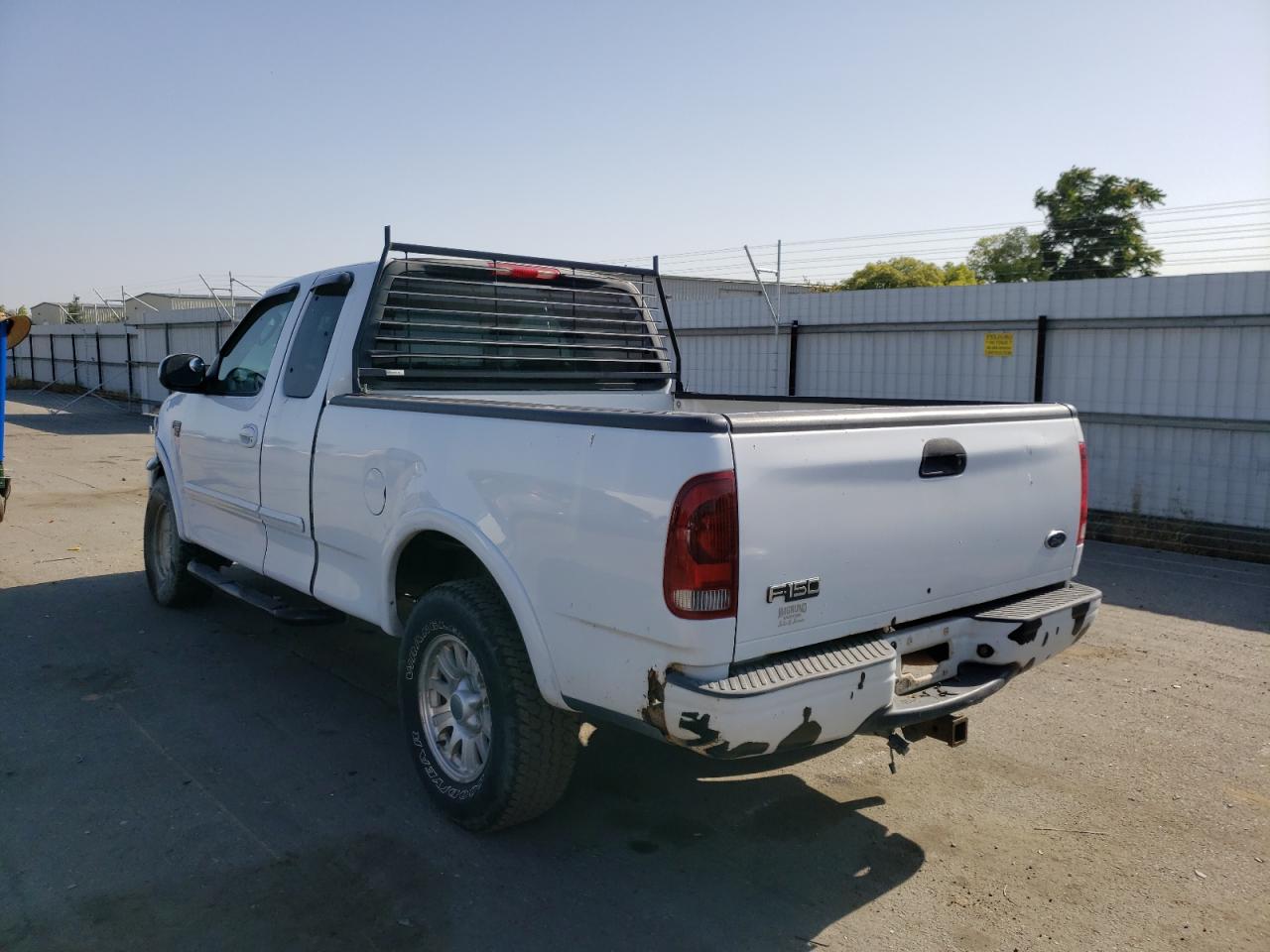 Photo 3 from auction – 2002 FORD F150 with VIN 1FTRX18L92NC07192