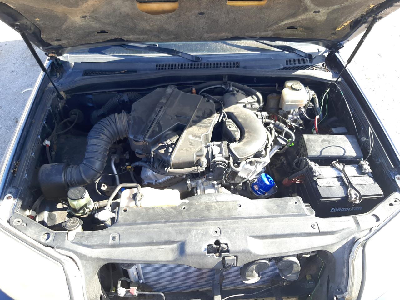 Photo 7 from auction – 2005 TOYOTA 4RUNNER SR with VIN JTEBU14RX58032924