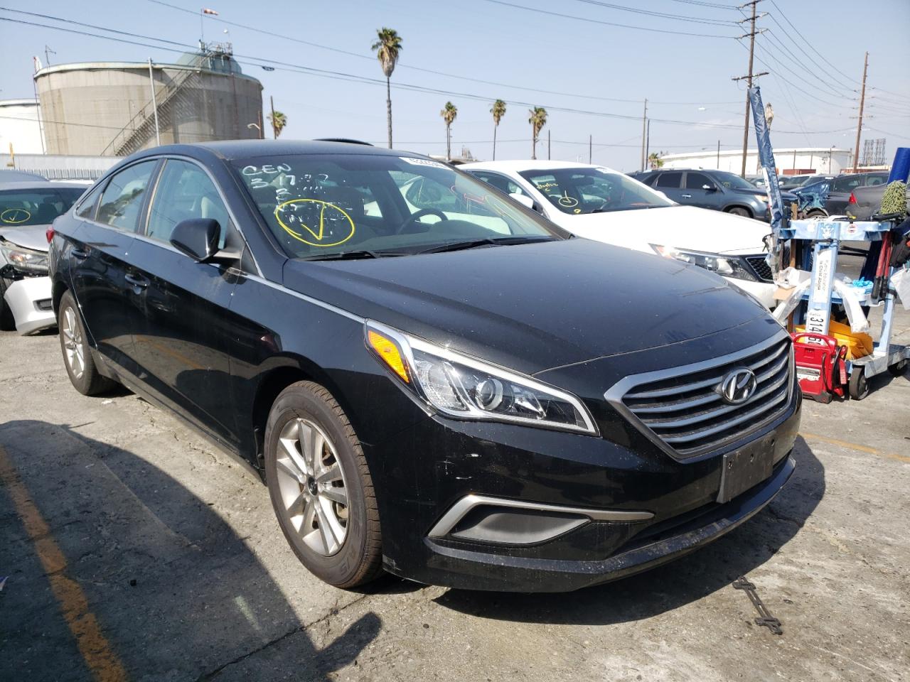 Photo 1 from auction – 2016 HYUNDAI SONATA SE with VIN 5NPE24AF3GH393144
