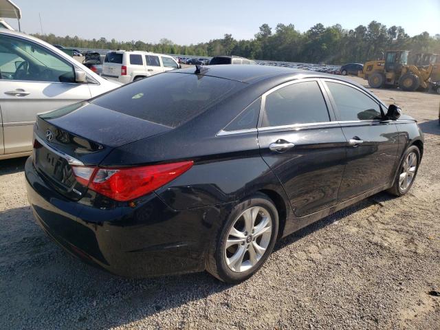 Photo 4 from auction – 2013 HYUNDAI SONATA SE with VIN 5NPEC4AC1DH716458