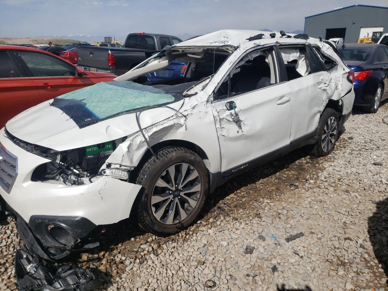Снимка 9 от търг – 2016 SUBARU OUTBACK 2. с VIN 4S4BSAJC8G3267828