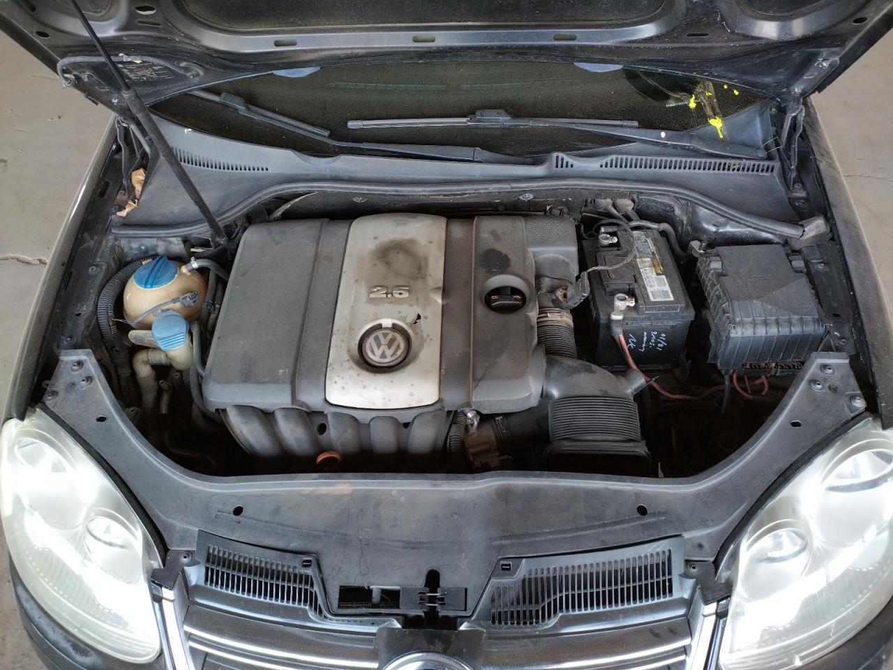 Photo 7 from auction – 2007 VOLKSWAGEN JETTA with VIN 3VWGF71K87M030020