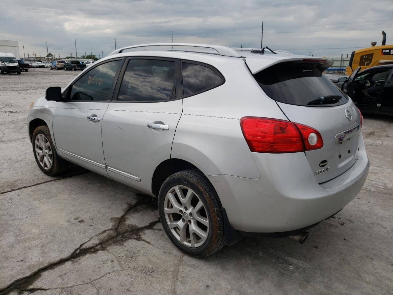 Photo 3 from auction – 2012 NISSAN ROGUE S with VIN JN8AS5MT4CW275683