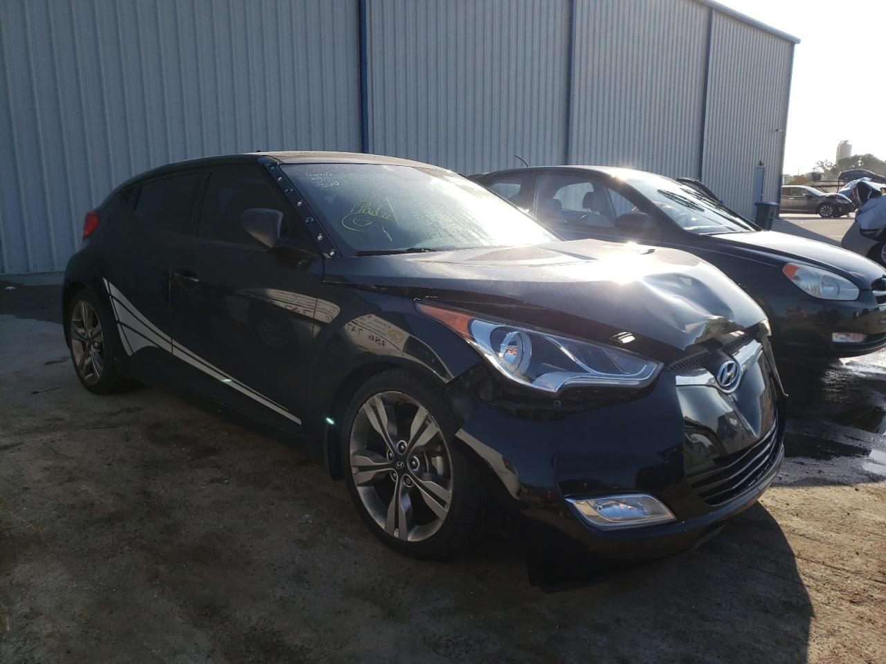 HYUNDAI VELOSTER 2015 with VIN KMHTC6AD0FU233530 - Photo from auction
