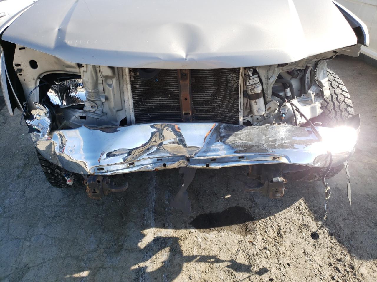 Photo 9 from auction – 2005 CHEVROLET COLORADO with VIN 1GCDT136458138535