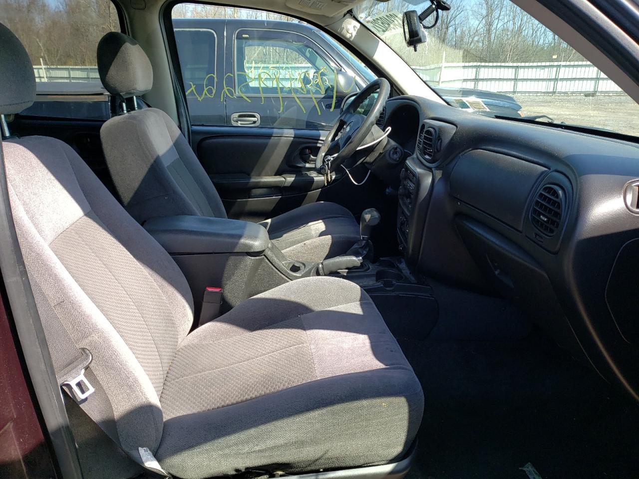 Photo 5 from auction – 2008 CHEVROLET TRAILBLAZE with VIN 1GNDT13S382145794