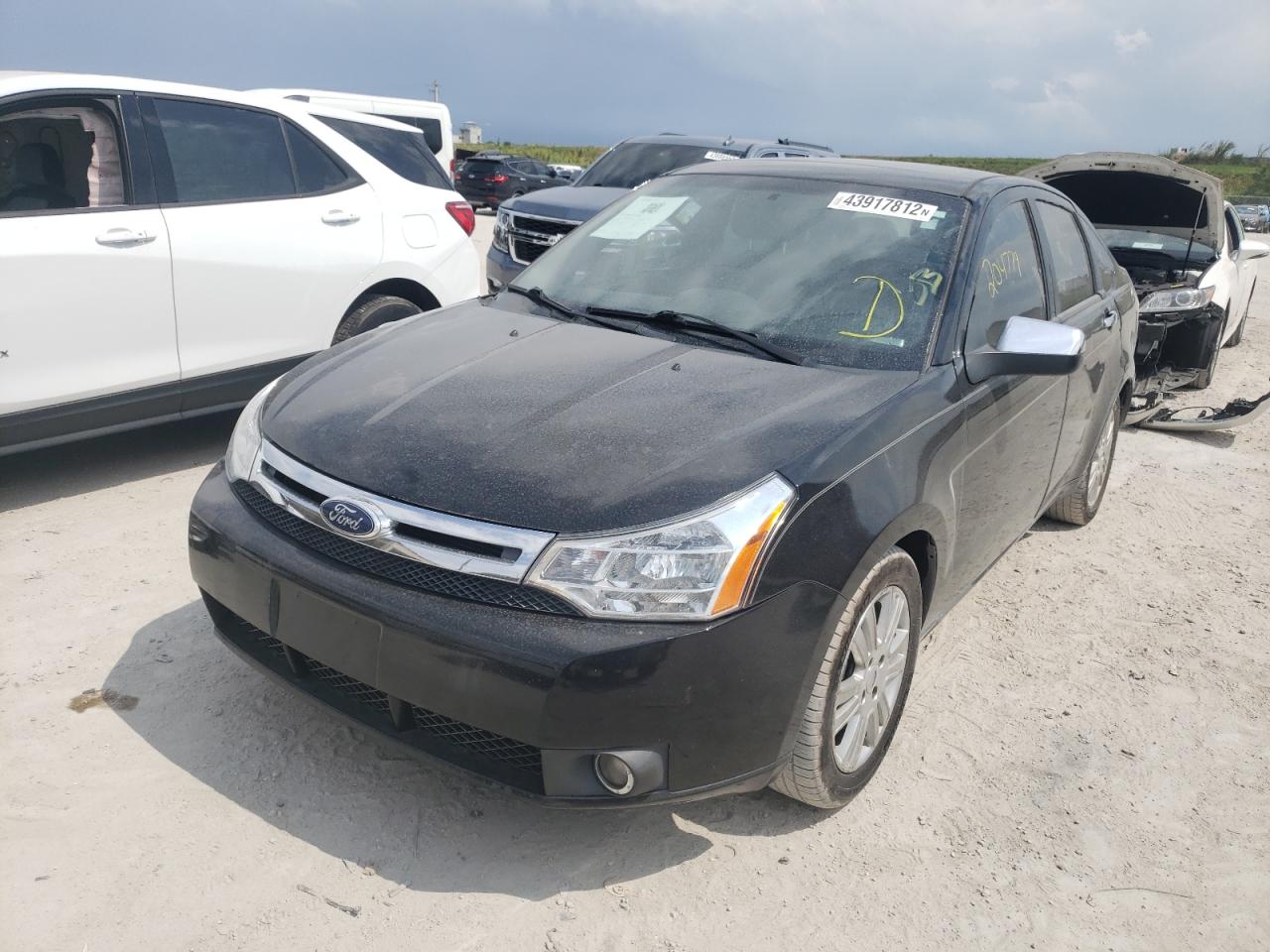 Photo 2 from auction – 2011 FORD FOCUS SEL with VIN 1FAHP3HN3BW135320