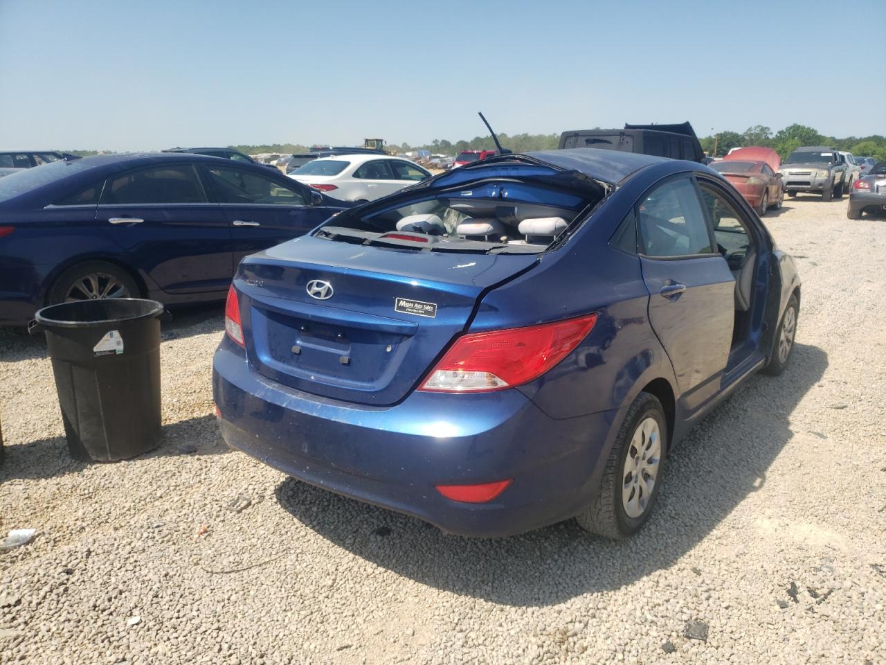 Photo 4 from auction – 2015 HYUNDAI ACCENT GLS with VIN KMHCT4AE1FU802088