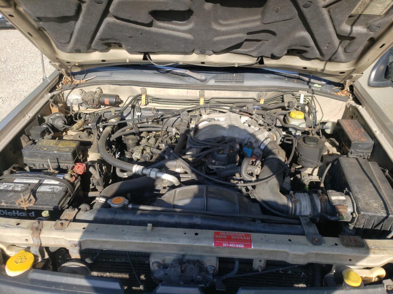 Photo 7 from auction – 1998 NISSAN PATHFINDER with VIN JN8AR05Y8WW227570