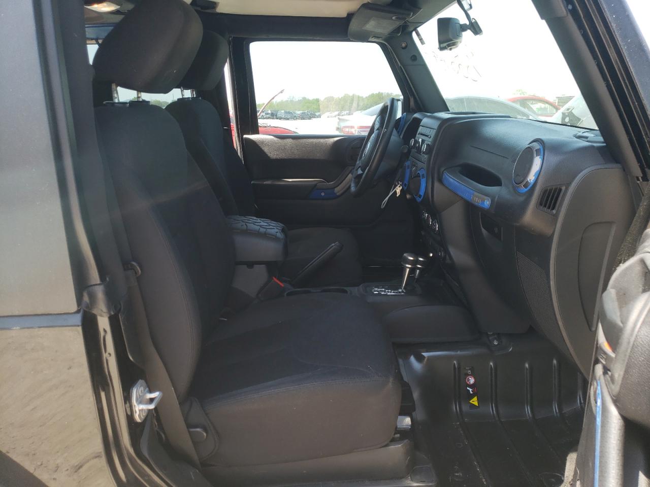 Photo 5 from auction – 2015 JEEP WRANGLER S with VIN 1C4AJWAG2FL636765