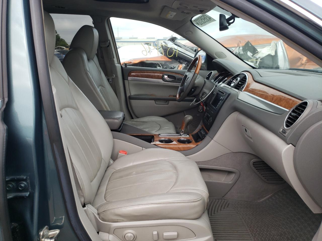 Photo 5 from auction – 2009 BUICK ENCLAVE CX with VIN 5GAER23D99J208733