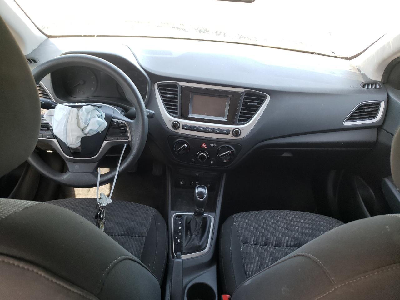 Photo 9 from auction – 2019 HYUNDAI ACCENT SE with VIN 3KPC24A35KE054153