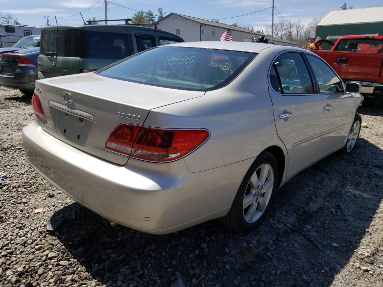 Photo 4 from auction – 2005 LEXUS ES 330 with VIN JTHBA30G455069612