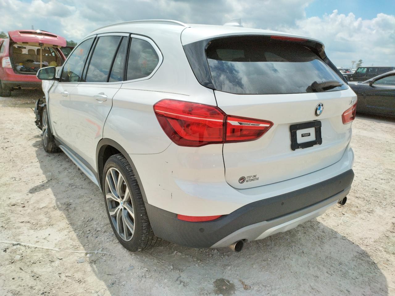 Photo 3 from auction – 2016 BMW X1 XDRIVE2 with VIN WBXHT3C30GP881921