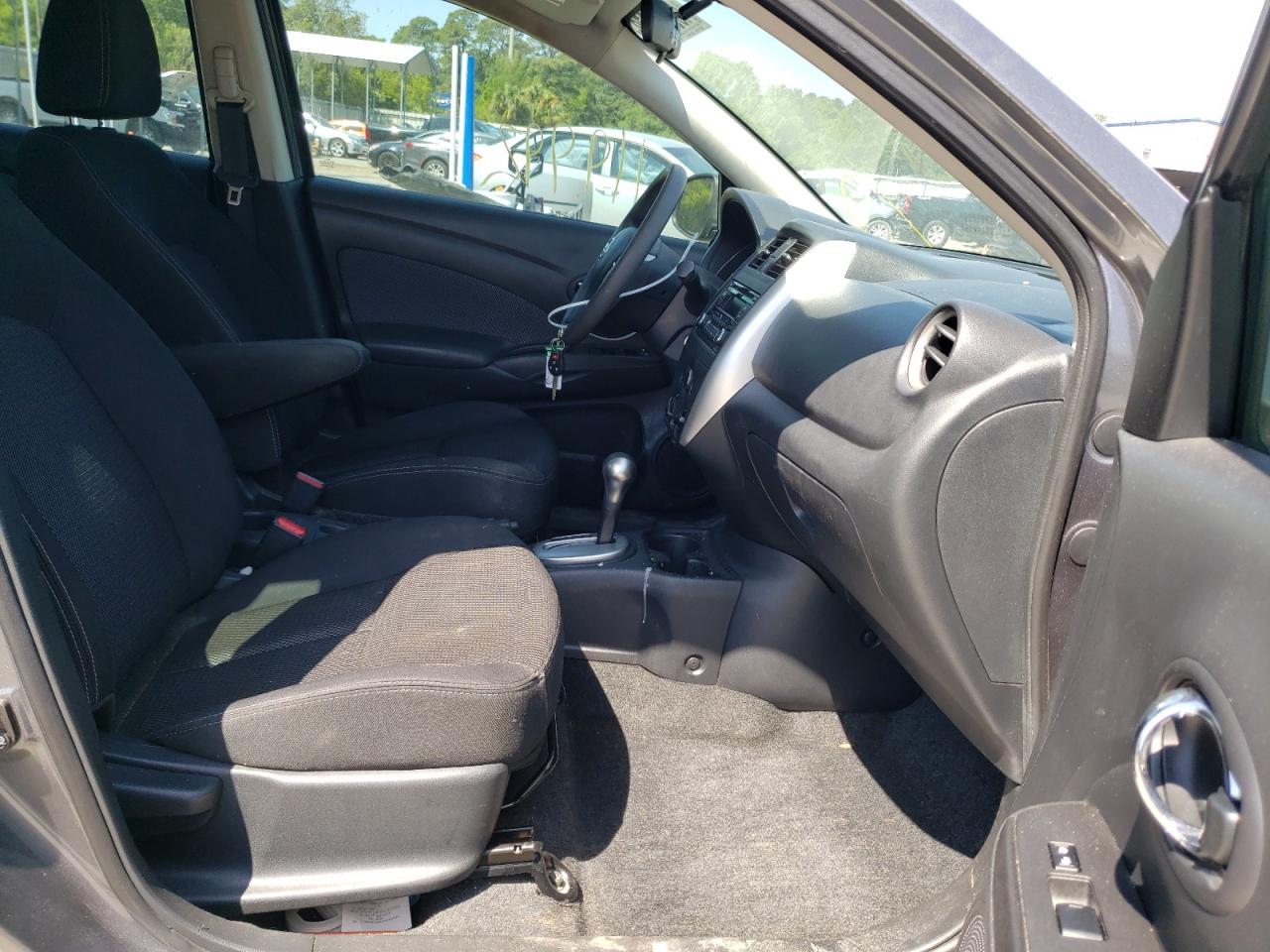 Photo 5 from auction – 2016 NISSAN VERSA S with VIN 3N1CN7AP9GL907297