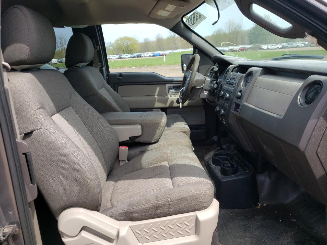 Photo 5 from auction – 2010 FORD F150 SUPER with VIN 1FTEX1EW6AFC83121
