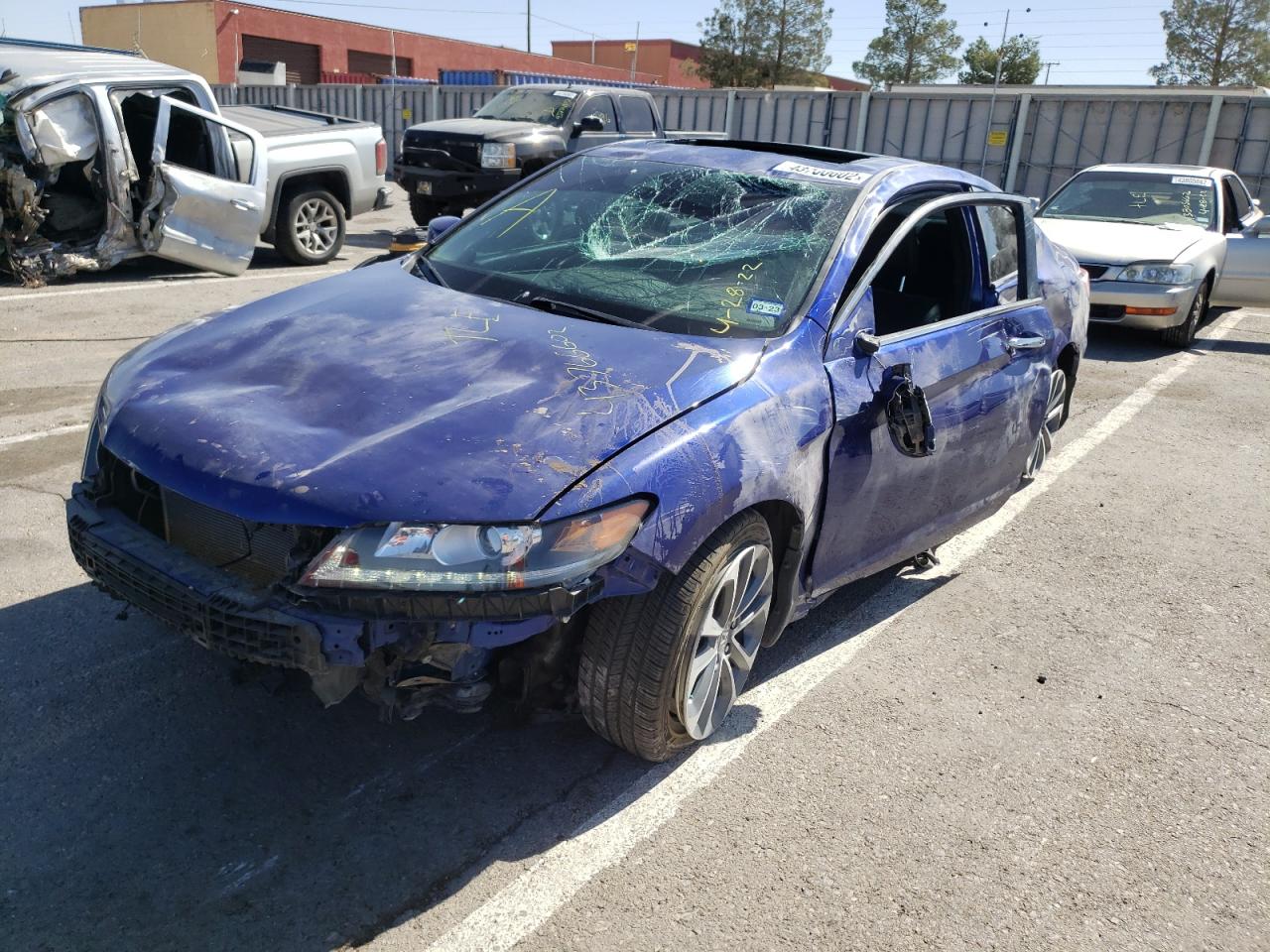 Photo 2 from auction – 2015 HONDA ACCORD EXL with VIN 1HGCT2B89FA007715