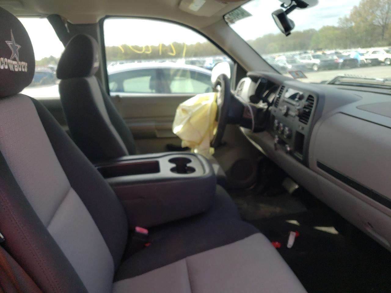 Photo 5 from auction – 2007 CHEVROLET SILVERADO with VIN 2GCEC19C671612704