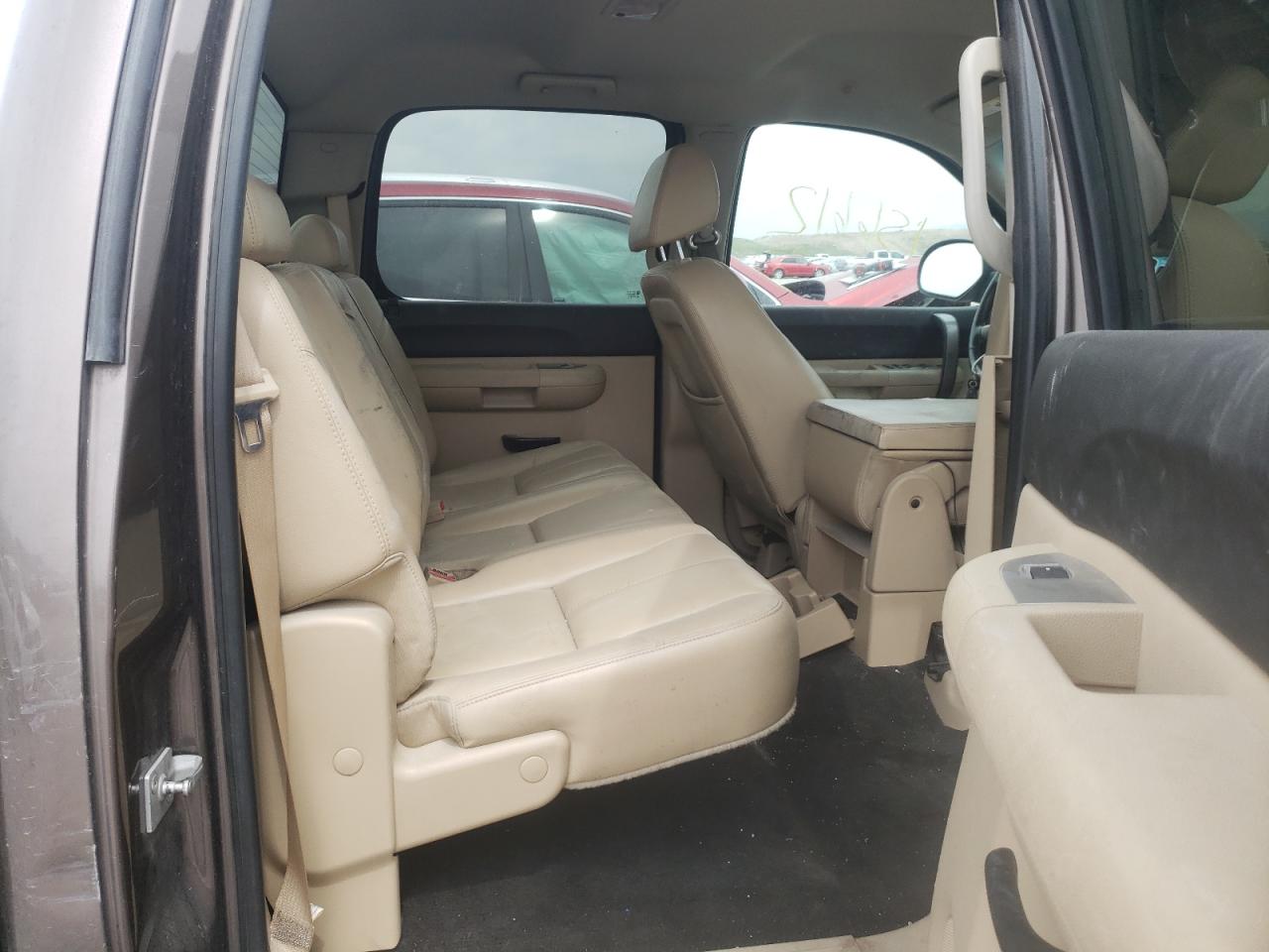 Photo 6 from auction – 2007 CHEVROLET SILVERADO with VIN 2GCEK13MX71520130