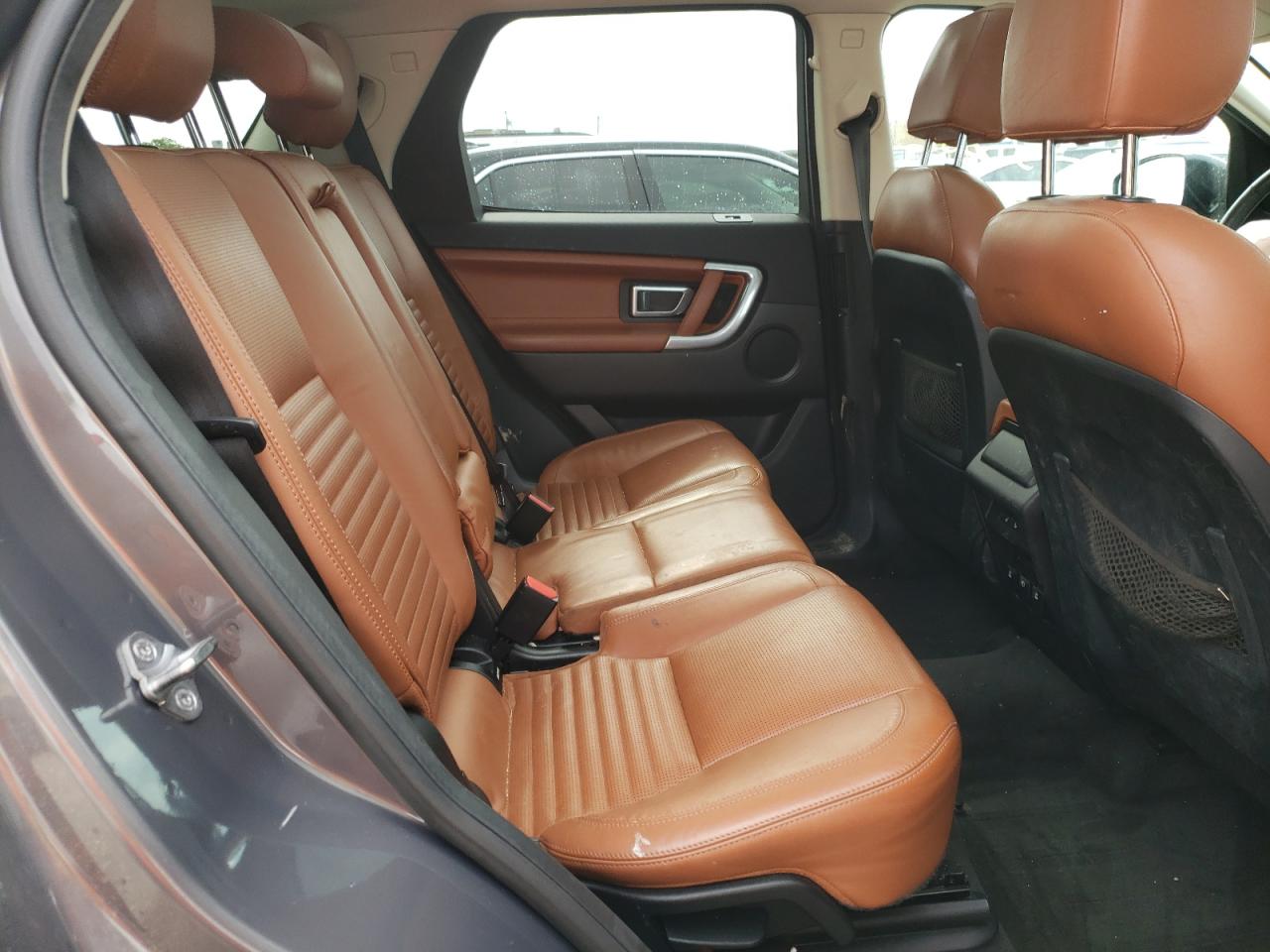 Photo 6 from auction – 2016 LAND ROVER DISCOVERY with VIN SALCT2BG1GH591017