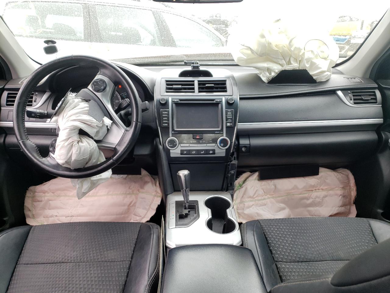 Photo 9 from auction – 2014 TOYOTA CAMRY L with VIN 4T1BF1FK0EU821150