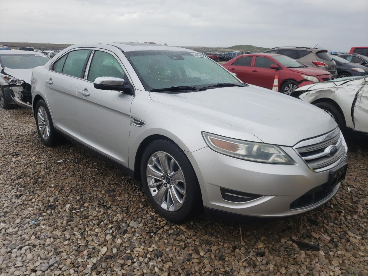FORD TAURUS LIM 2010 with VIN 1FAHP2JW2AG140577 - Photo from auction