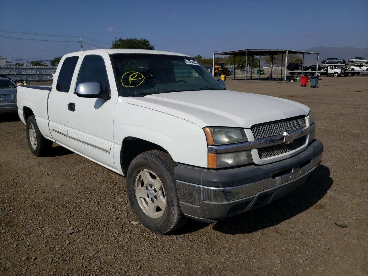CHEVROLET SILVERADO 2005 with VIN 2GCEC19V051240498 - Photo from auction