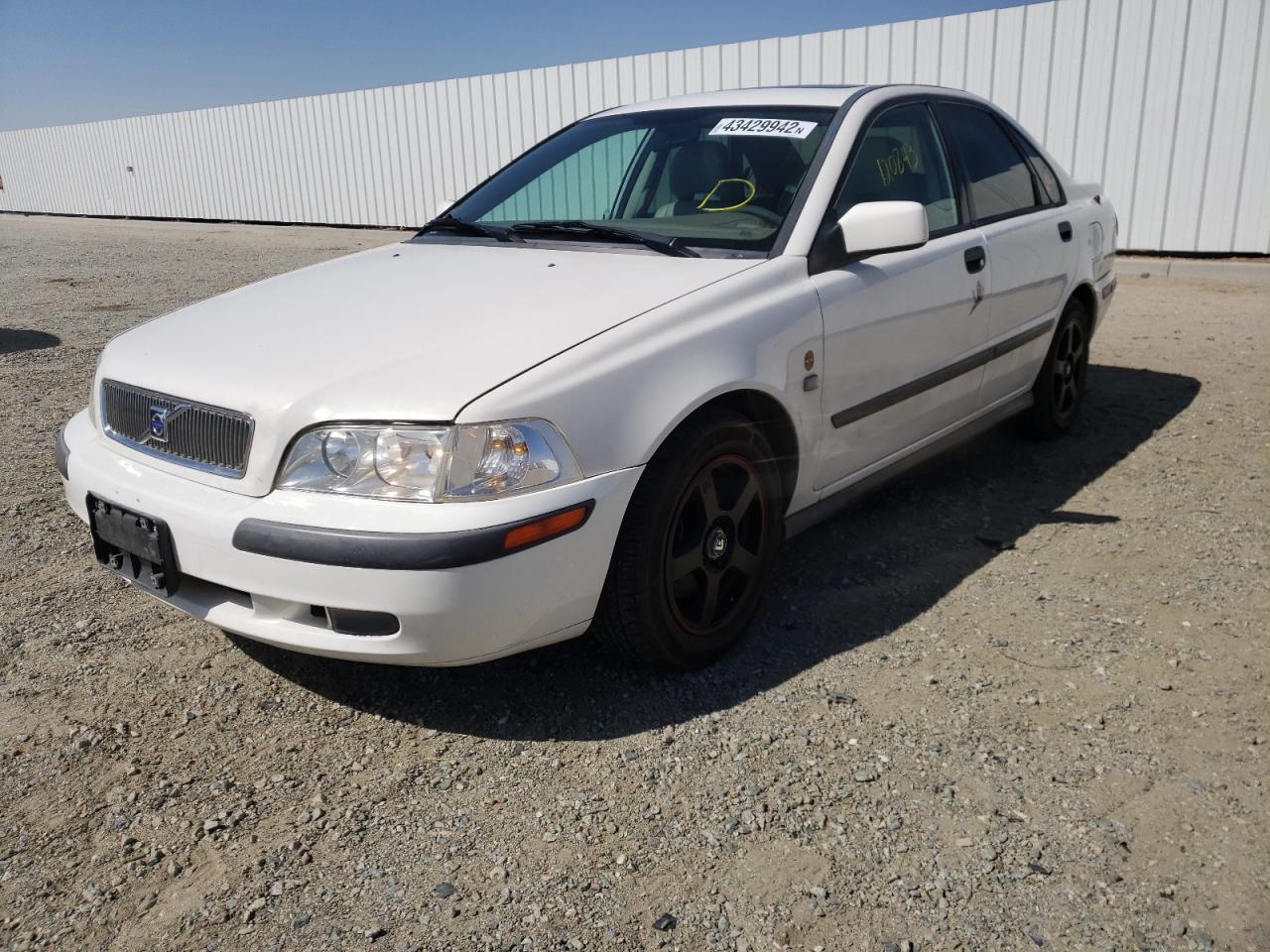 Photo 2 from auction – 2001 VOLVO S40 1.9T with VIN YV1VS29581F698571