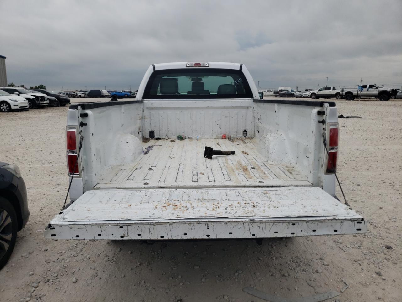 Photo 6 from auction – 2014 FORD F150 with VIN 1FTMF1CM1EKG46051