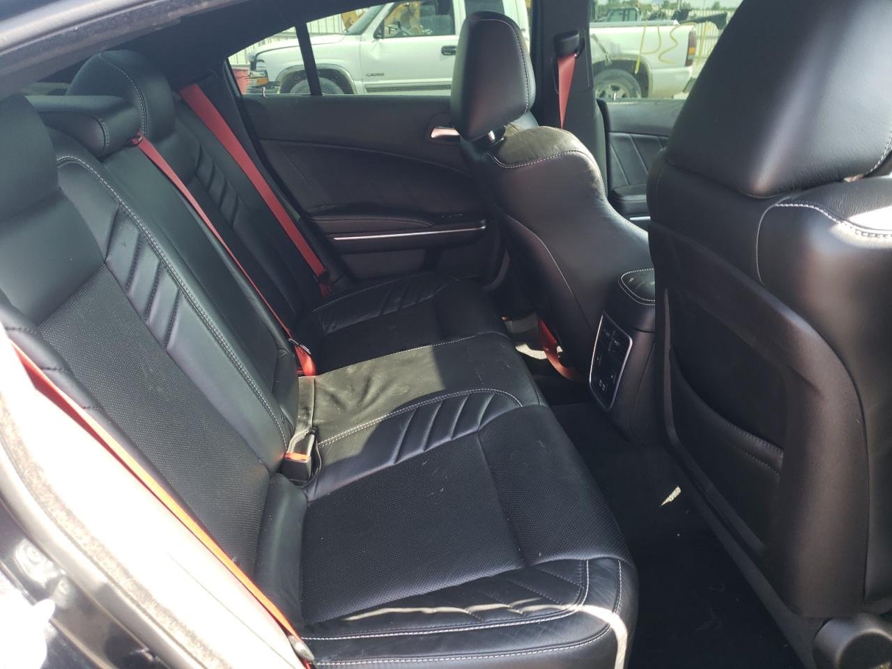 Photo 6 from auction – 2018 DODGE CHARGER SR with VIN 2C3CDXEJ2JH180062