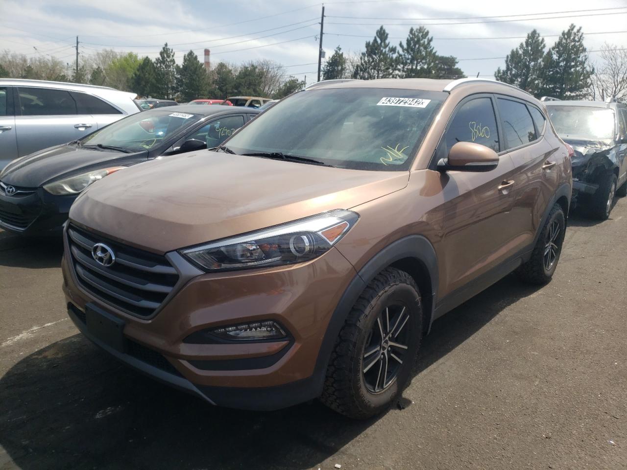Photo 2 from auction – 2016 HYUNDAI TUCSON LIM with VIN KM8J3CA29GU107169