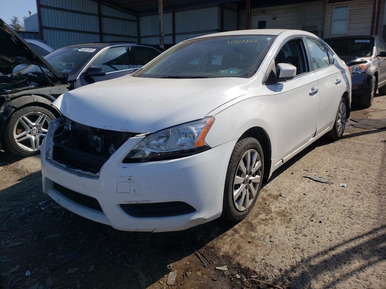 Photo 2 from auction – 2015 NISSAN SENTRA S with VIN 3N1AB7AP1FY379014