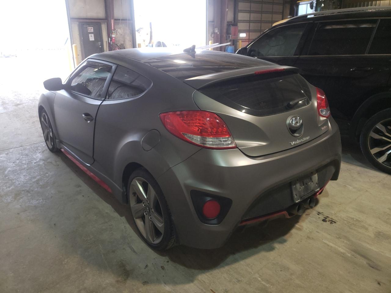 Photo 3 from auction – 2013 HYUNDAI VELOSTER T with VIN KMHTC6AE7DU162638