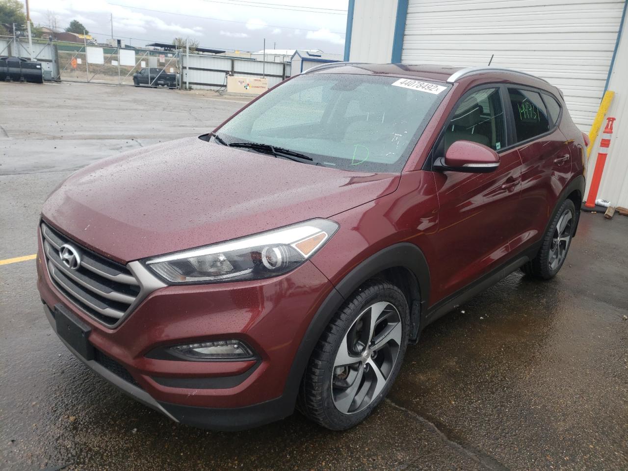 Zdjęcie 2 z aukcji – 2016 HYUNDAI TUCSON LIM z VIN KM8J3CA21GU043824