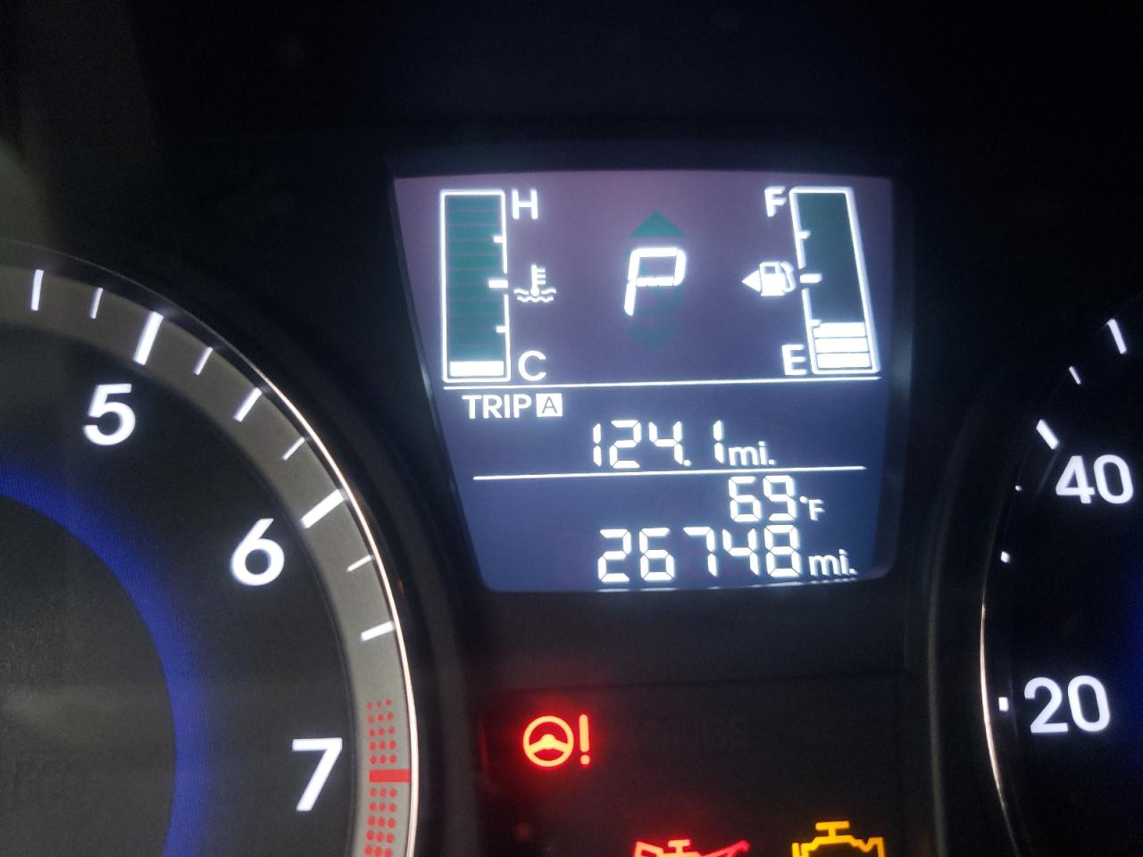 Photo 8 from auction – 2017 HYUNDAI ACCENT SE with VIN KMHCT4AE9HU279129