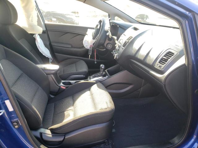 Photo 5 from auction – 2017 KIA FORTE LX with VIN 3KPFK4A75HE057319