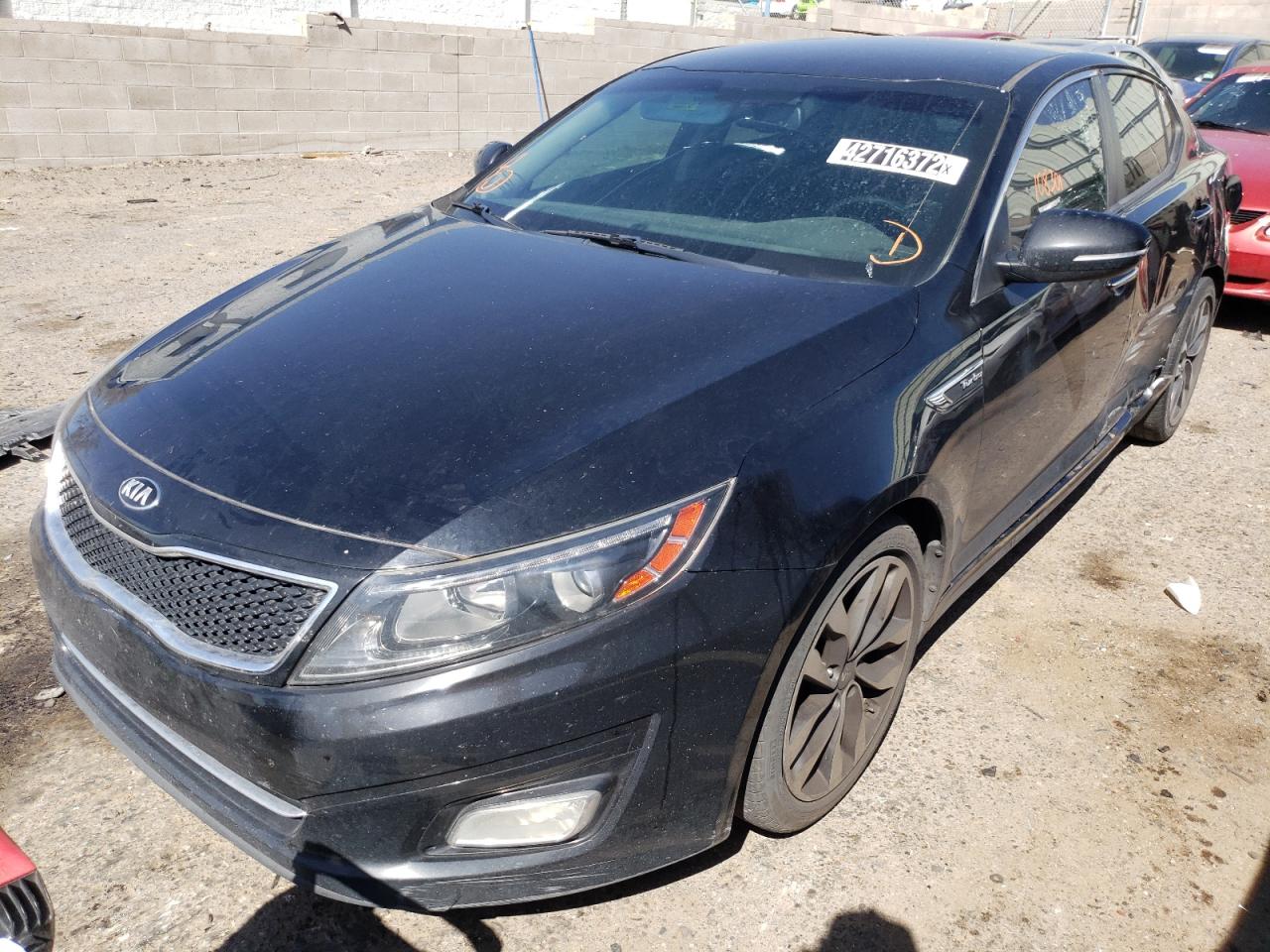Photo 2 from auction – 2015 KIA OPTIMA SX with VIN 5XXGR4A68FG460142
