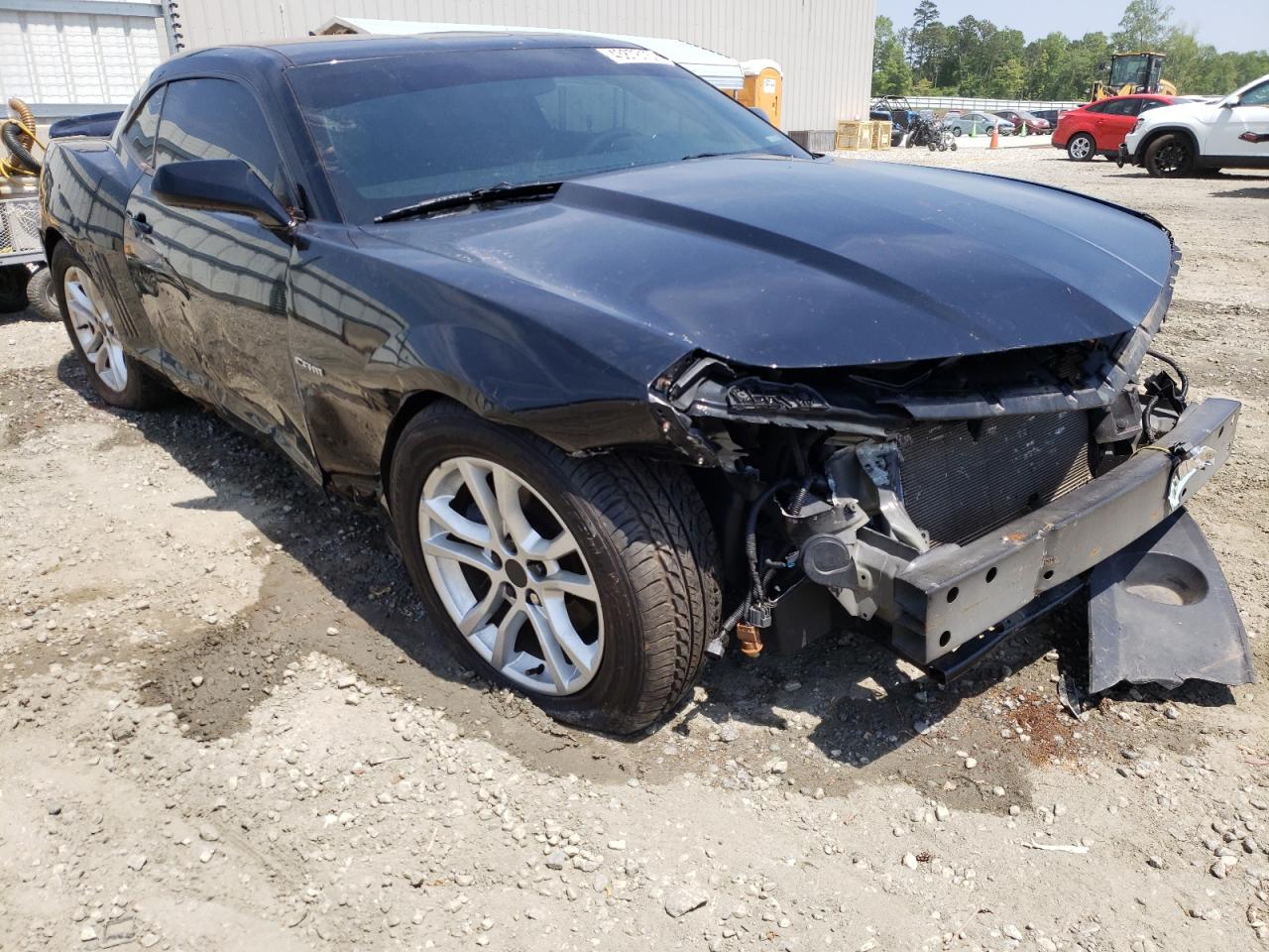 CHEVROLET CAMARO LS 2015 with VIN 2G1FB1E38F9152256 - Photo from auction