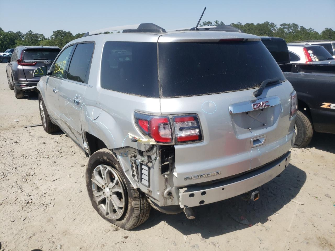 Photo 3 from auction – 2014 GMC ACADIA SLT with VIN 1GKKRSKD3EJ234388