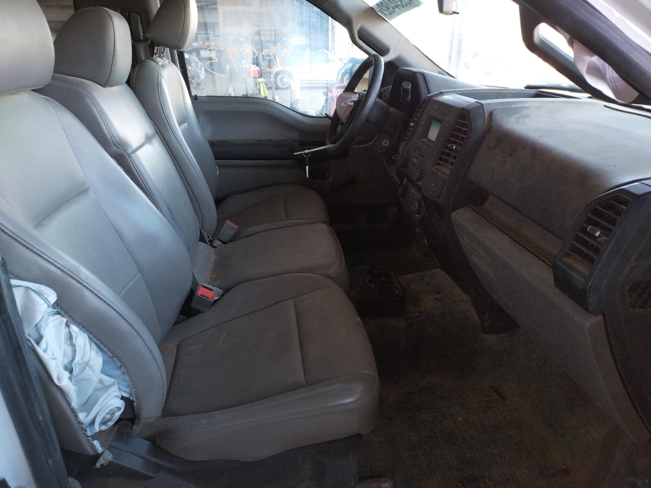 Photo 5 from auction – 2019 FORD F150 with VIN 1FTMF1CB3KKE50056