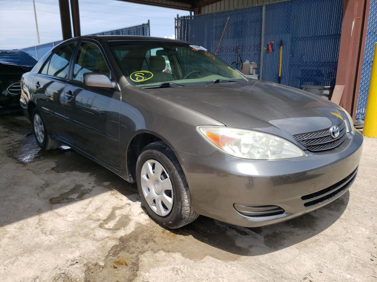 Photo 1 from auction – 2003 TOYOTA CAMRY LE with VIN JTDBE32K730215180