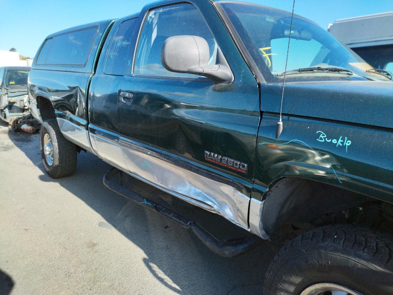 Photo 9 from auction – 2001 DODGE RAM 2500 with VIN 3B7KF23751G737395