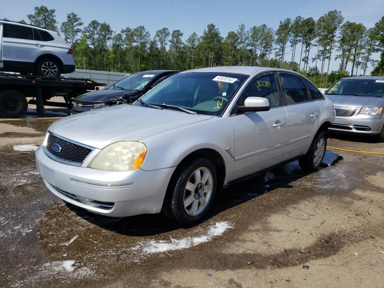 Photo 2 from auction – 2005 FORD FIVE HUNDR with VIN 1FAFP23115G158258